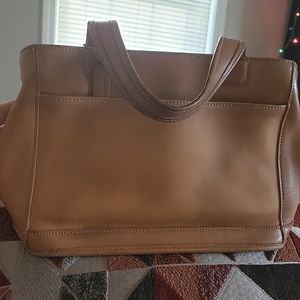 RARE VINTAGE 9303 COACH HANDBAG